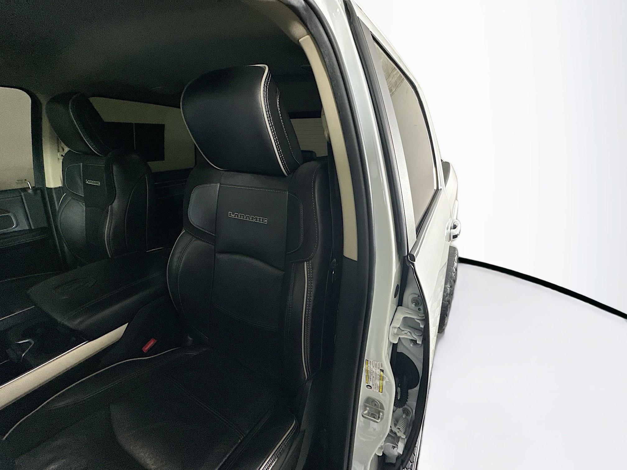 Used 2022 RAM 2500 Laramie image 12