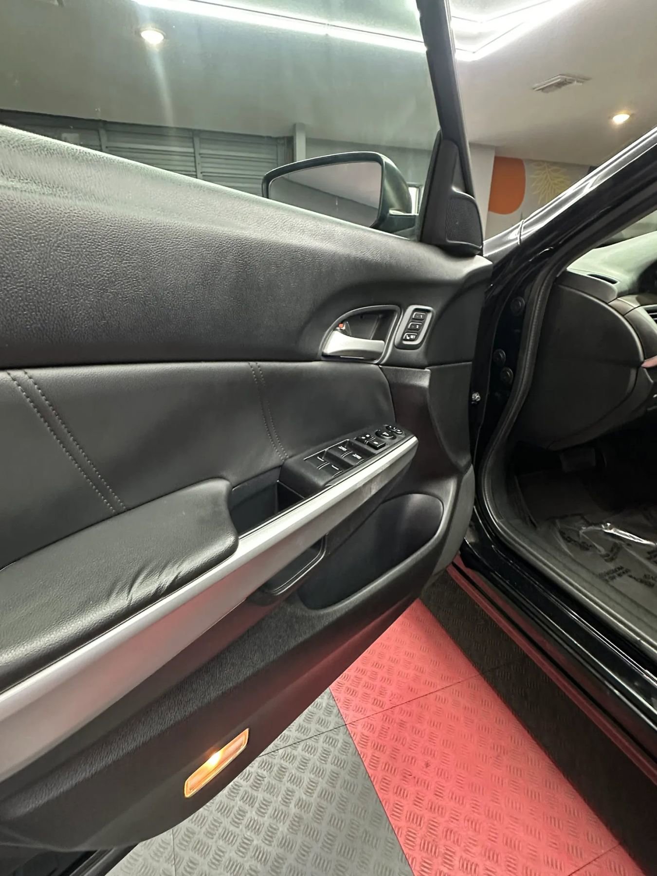 Used 2014 Honda Crosstour EX-L image 8