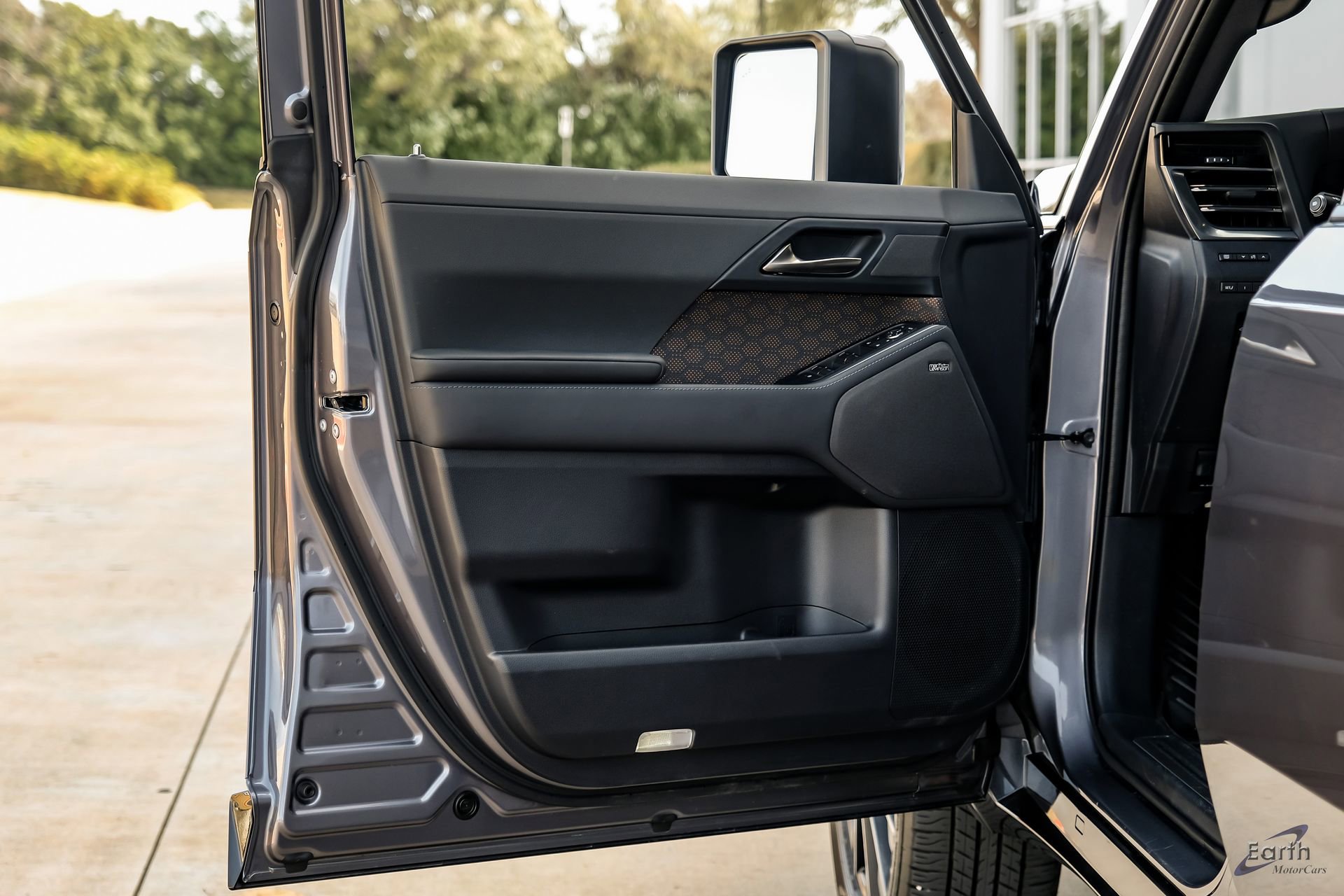 Used 2025 Lexus GX 550 550 Luxury+ HUD Traffic Jam As w/ Accessory Package (Z1) image 93