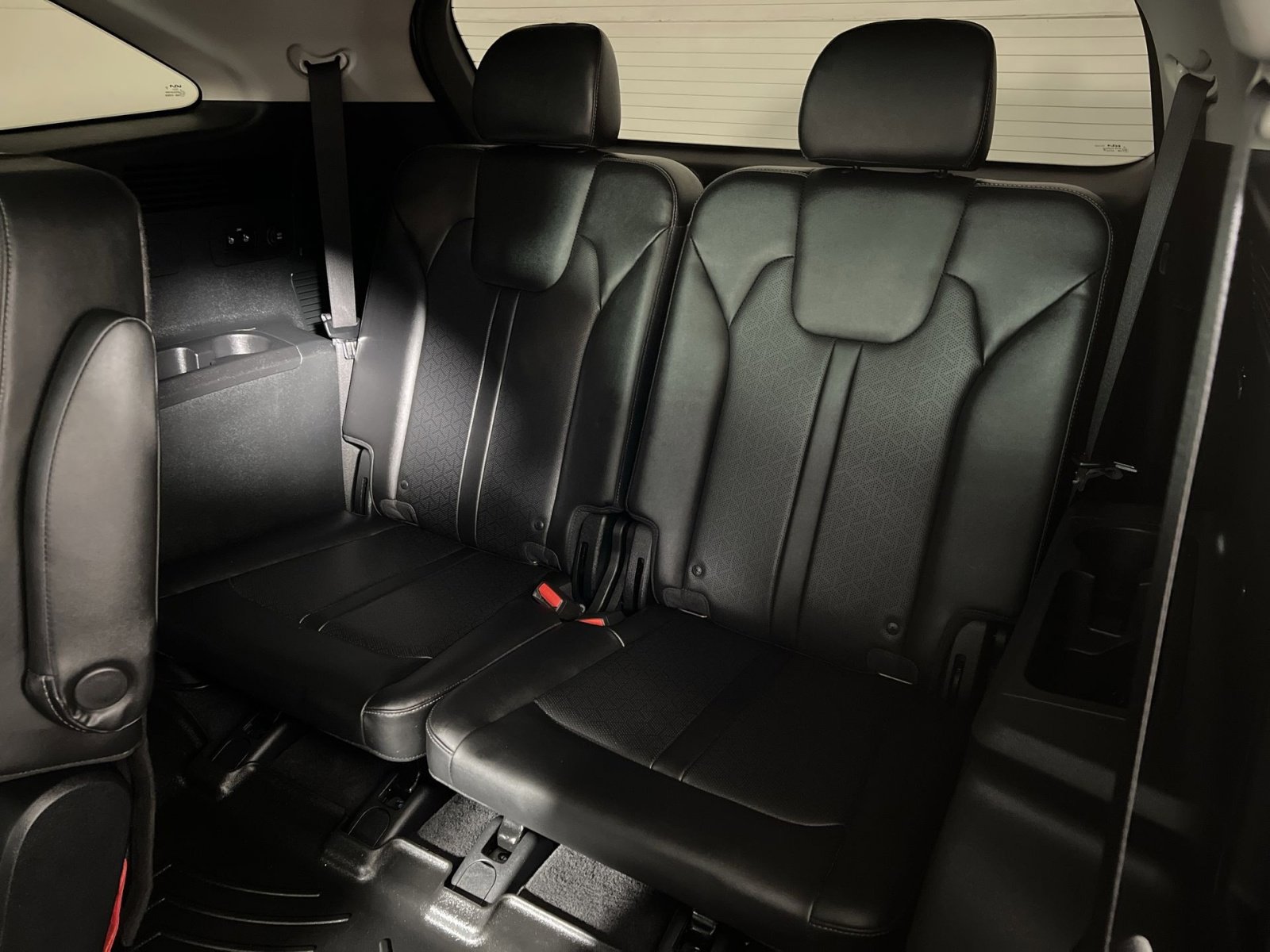 Used 2022 Kia Sorento SX image 26