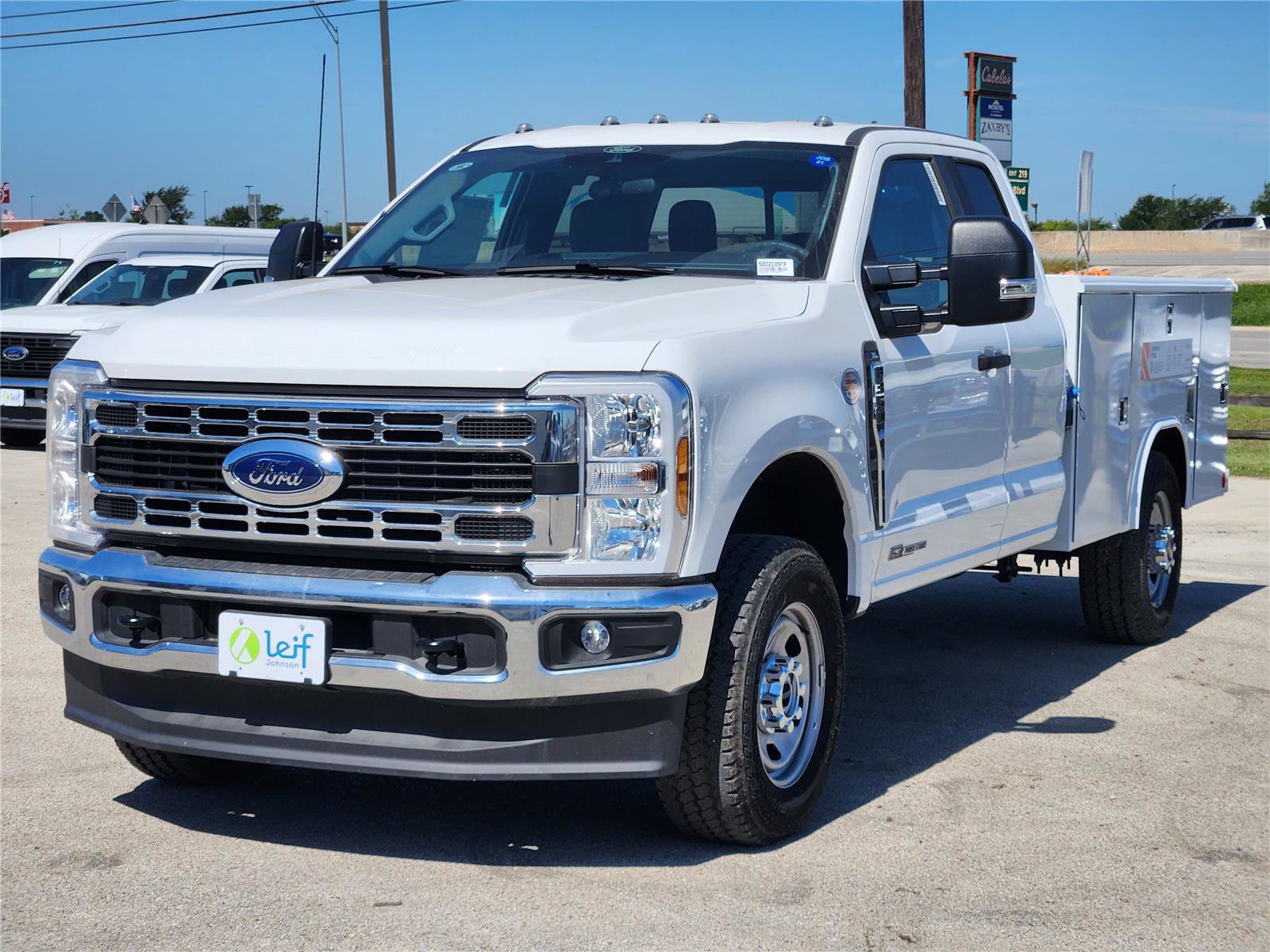 New 2025 Ford F350 XL w/ XL Chrome Package AWD/4WD video 2