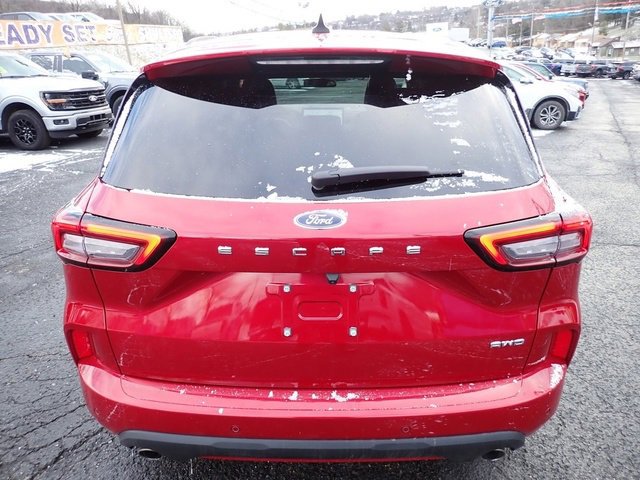 Used 2024 Ford Escape ST-Line w/ Tech Pack #1 image 7