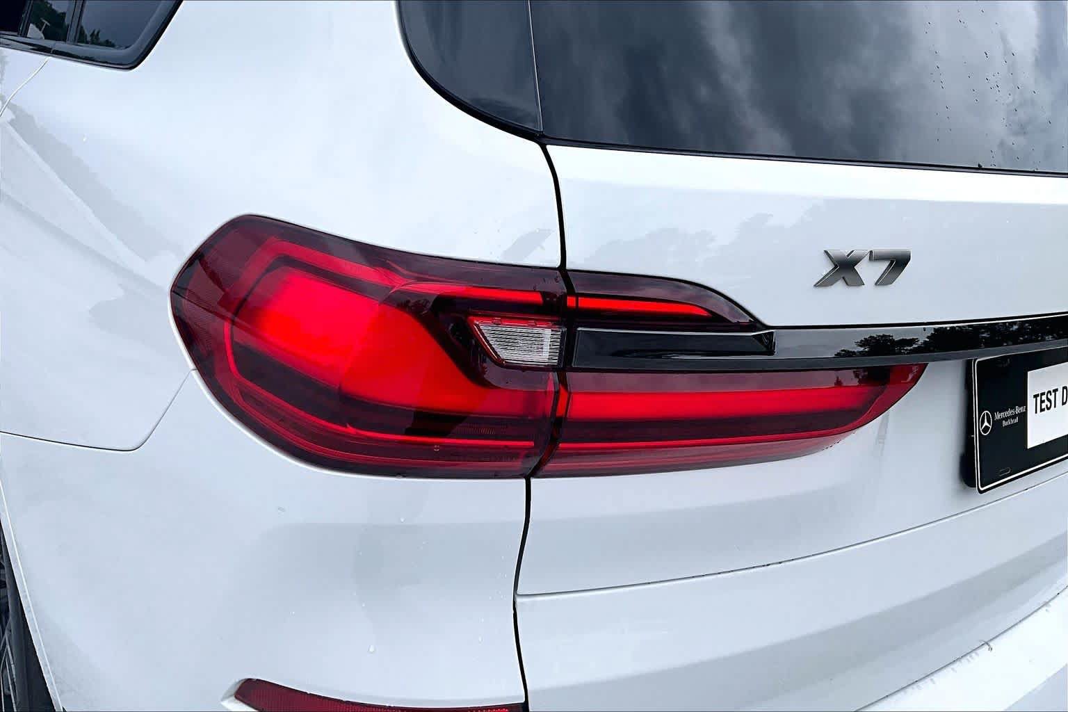 Used 2021 BMW X7 M50i w/ Executive Package AWD/4WD image 29