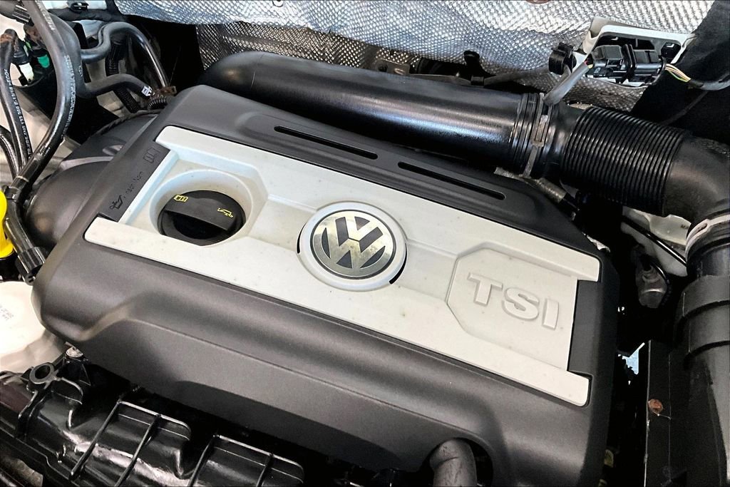Used 2017 Volkswagen Tiguan Wolfsburg Edition image 33
