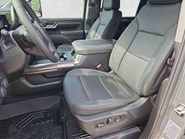 New 2026 Chevrolet Silverado 2500 LTZ w/ Trail Boss Package AWD/4WD image 4