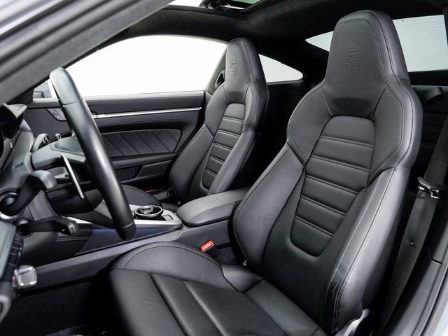 Certified 2023 Porsche 911 Turbo image 5