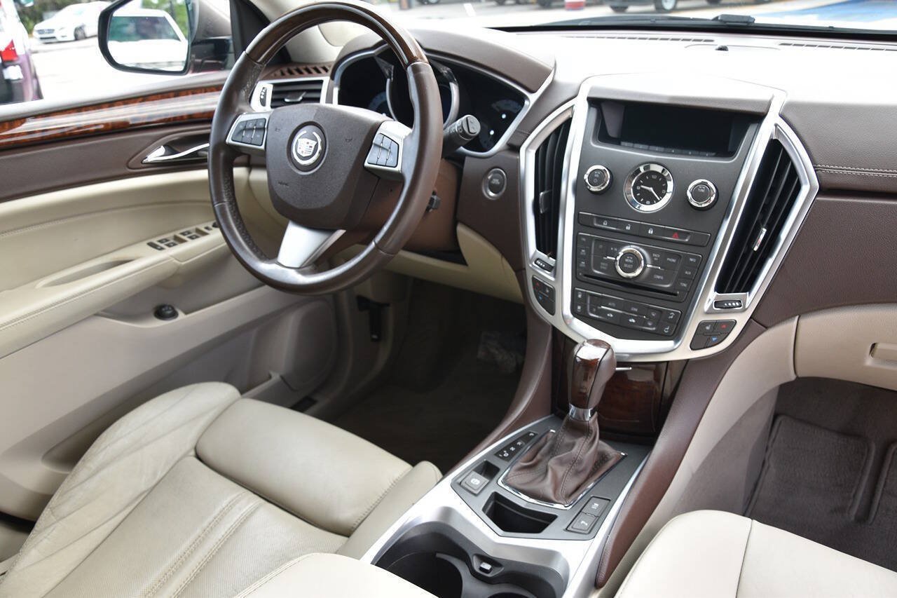 Used 2011 Cadillac SRX Luxury FWD image 11