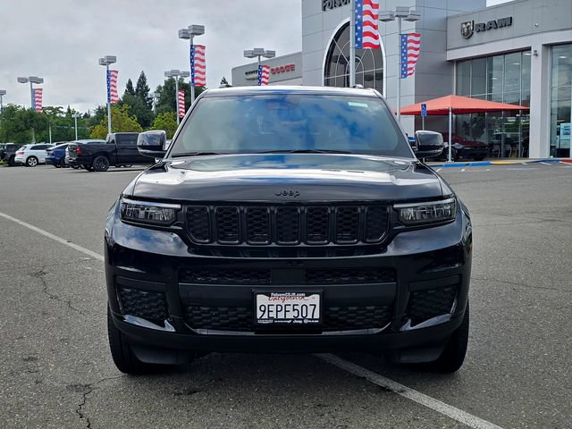 Used 2023 Jeep Grand Cherokee L Laredo AWD/4WD image 2