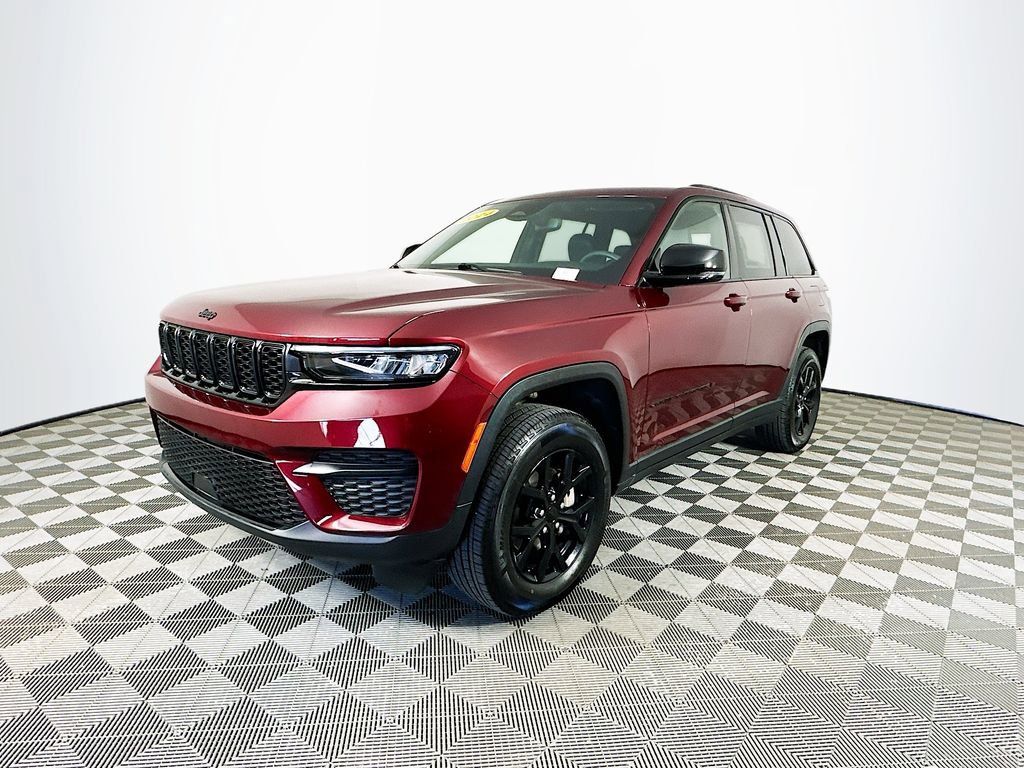 Certified 2024 Jeep Grand Cherokee Altitude image 6