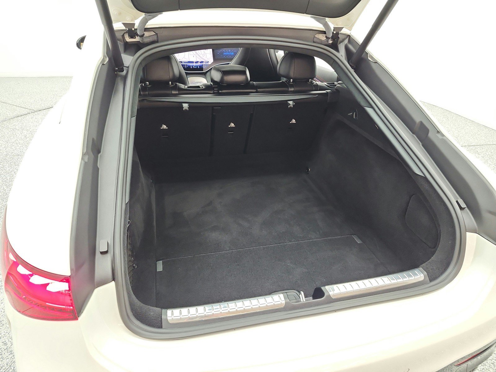 Certified 2023 Mercedes-Benz EQS AMG 4MATIC image 21