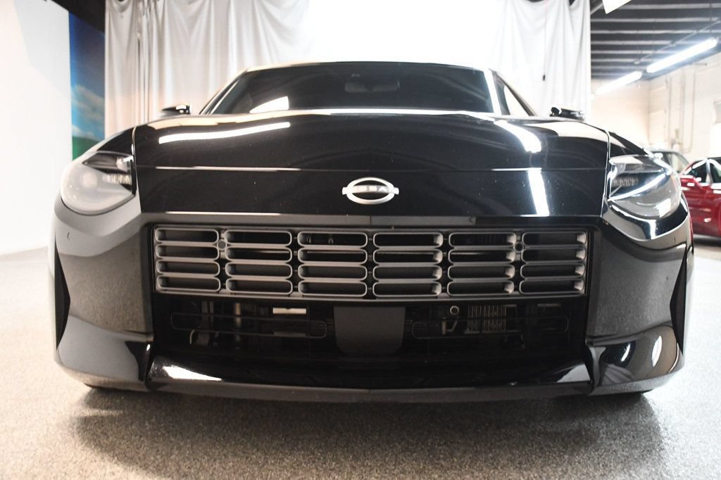 Used 2024 Nissan Z Performance w/ Floor Mat Package RWD image 12