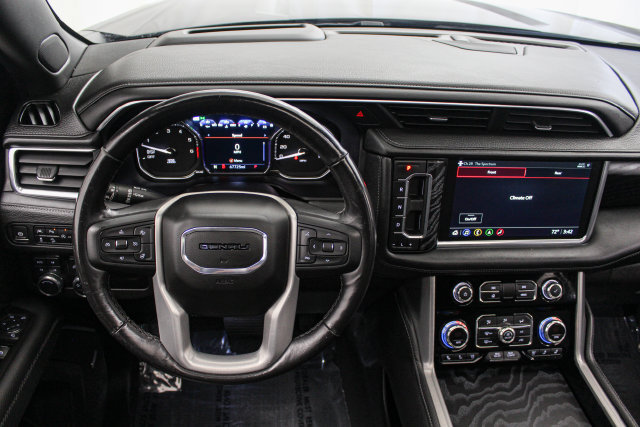 Certified 2021 GMC Yukon Denali w/ Denali Premium Package AWD/4WD image 20