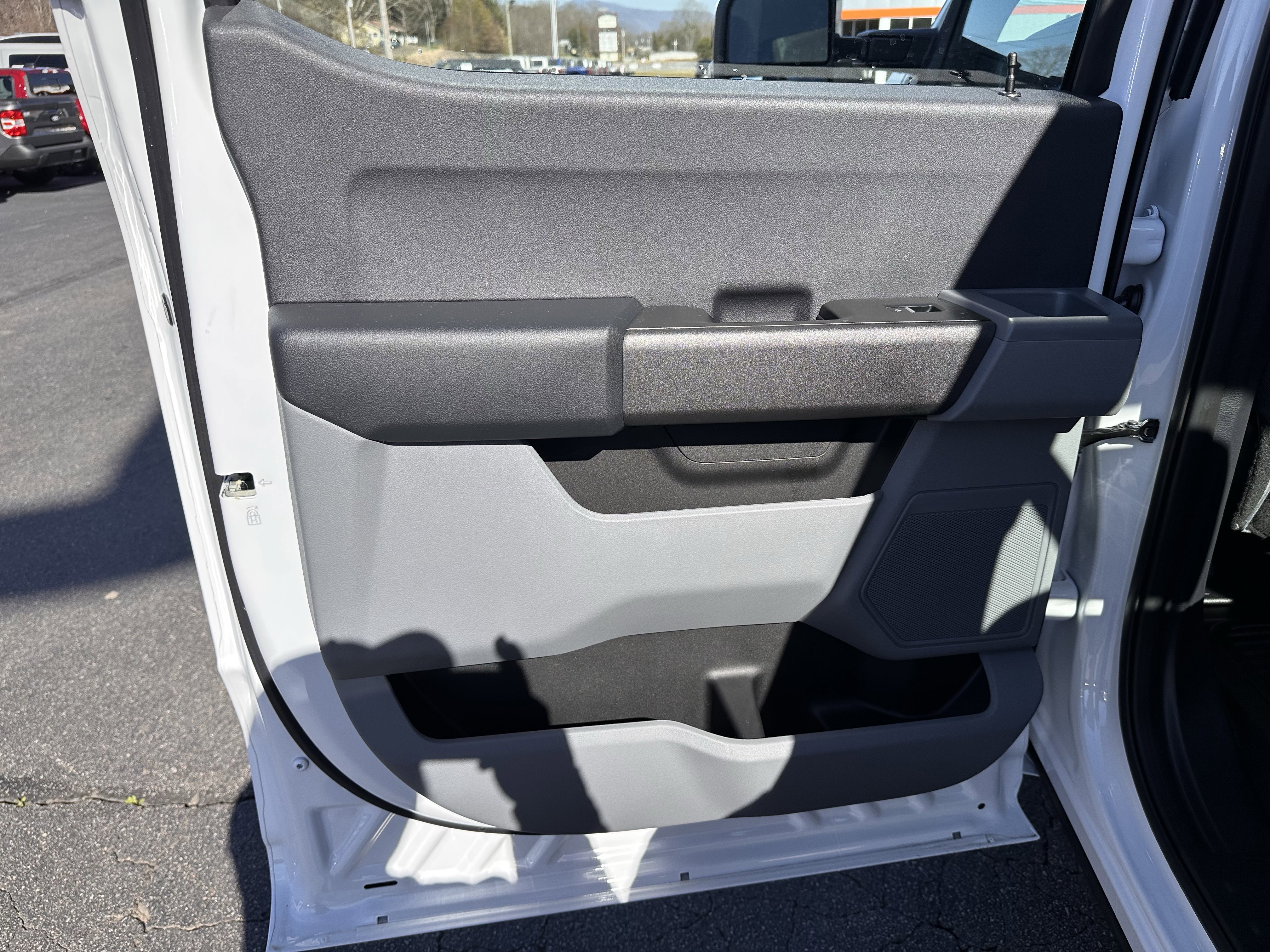 Used 2026 Ford F350 XL w/ Snow Plow Prep Package AWD/4WD image 12