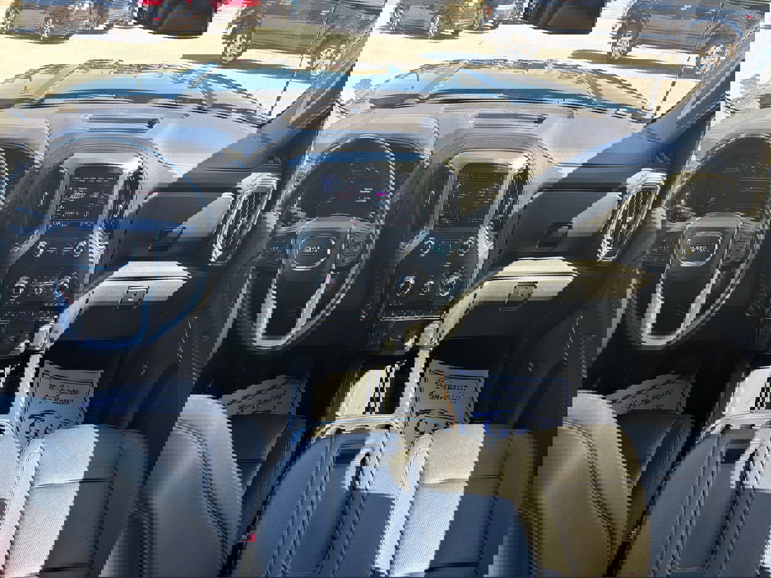 Used 2022 GMC Sierra 2500 SLT w/ SLT Premium Package image 13