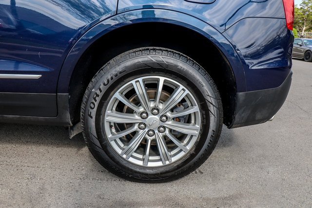 Used 2017 Cadillac XT5 Luxury w/ Driver Awareness Package image 30