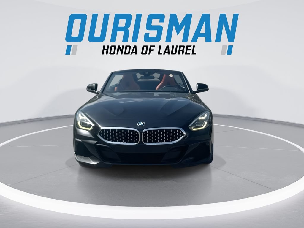 Used 2022 BMW Z4 sDrive30i w/ M Sport Package RWD image 3