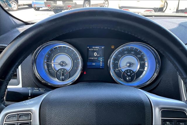 Used 2014 Chrysler 300 w/ Driver Convenience Group RWD image 12