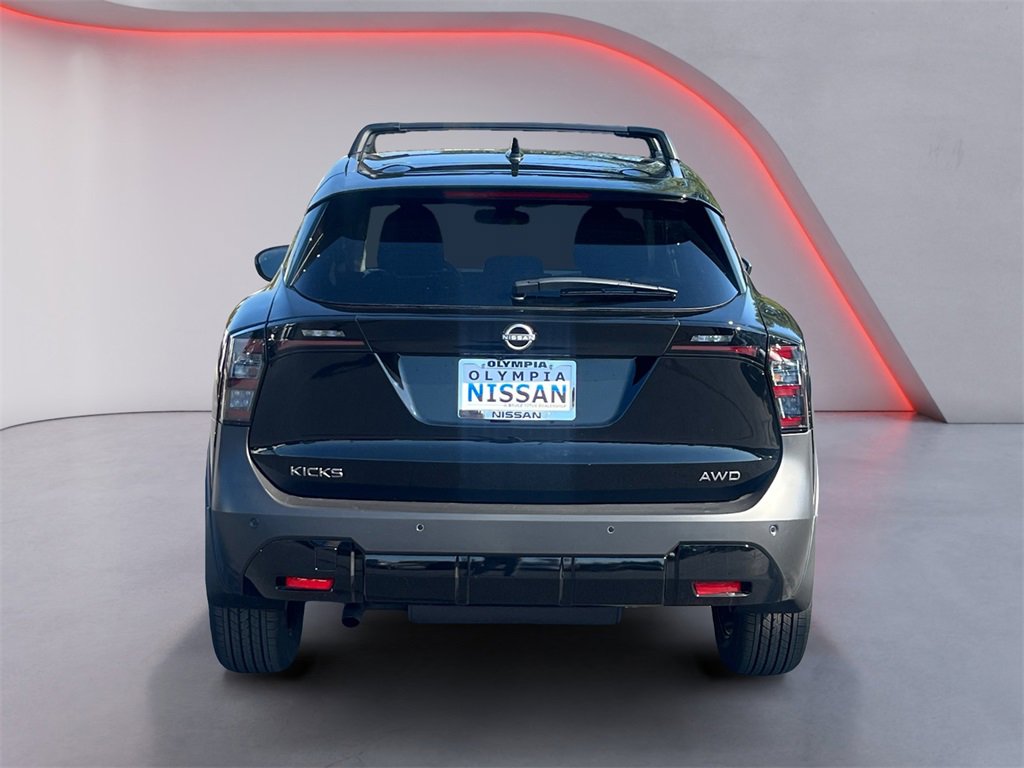 New 2026 Nissan Kicks SV w/ SV Premium Package image 4