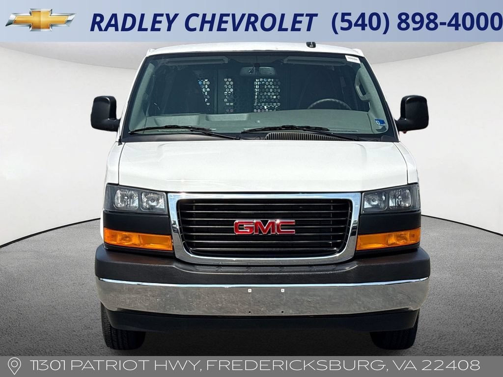 Certified 2025 GMC Savana 2500 w/ Driver Convenience Package RWD image 16