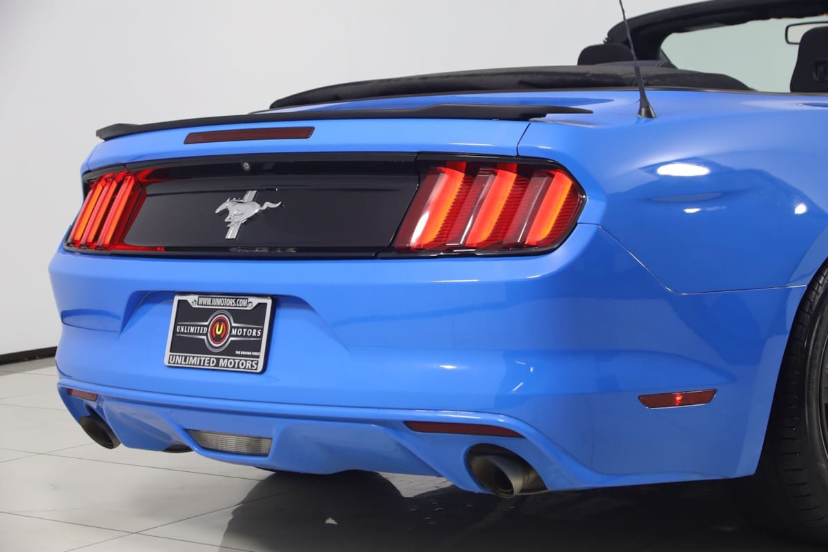 Used 2017 Ford Mustang Convertible RWD image 48