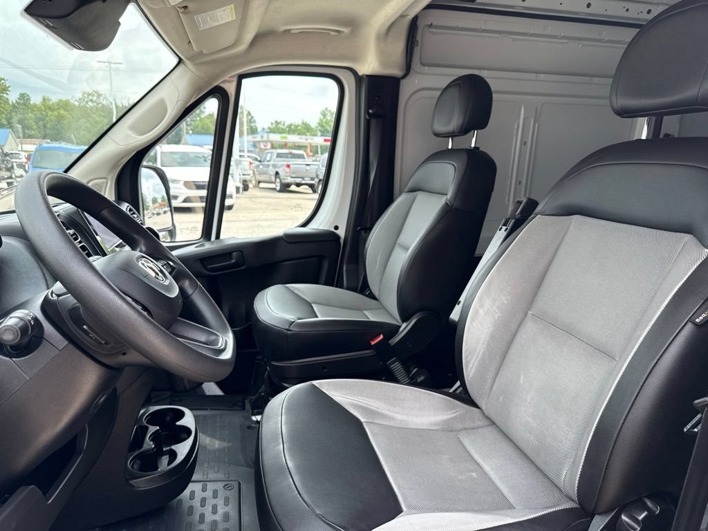 Used 2025 RAM ProMaster 2500 w/ Convenience Group FWD image 35