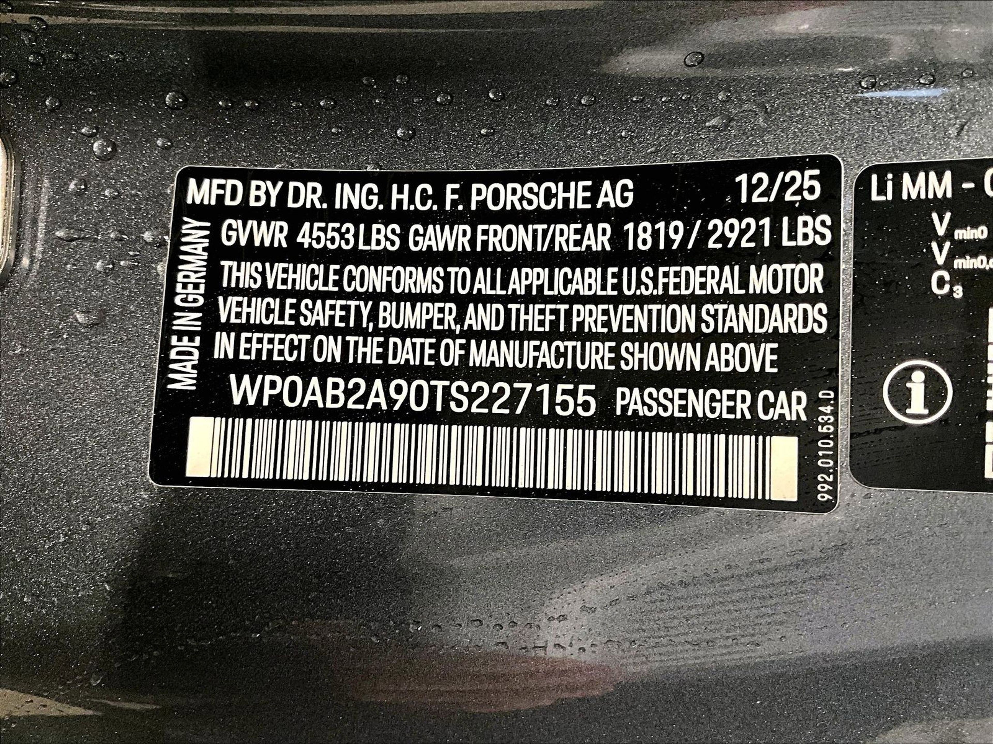 New 2026 Porsche 911 Carrera 4 GTS image 15