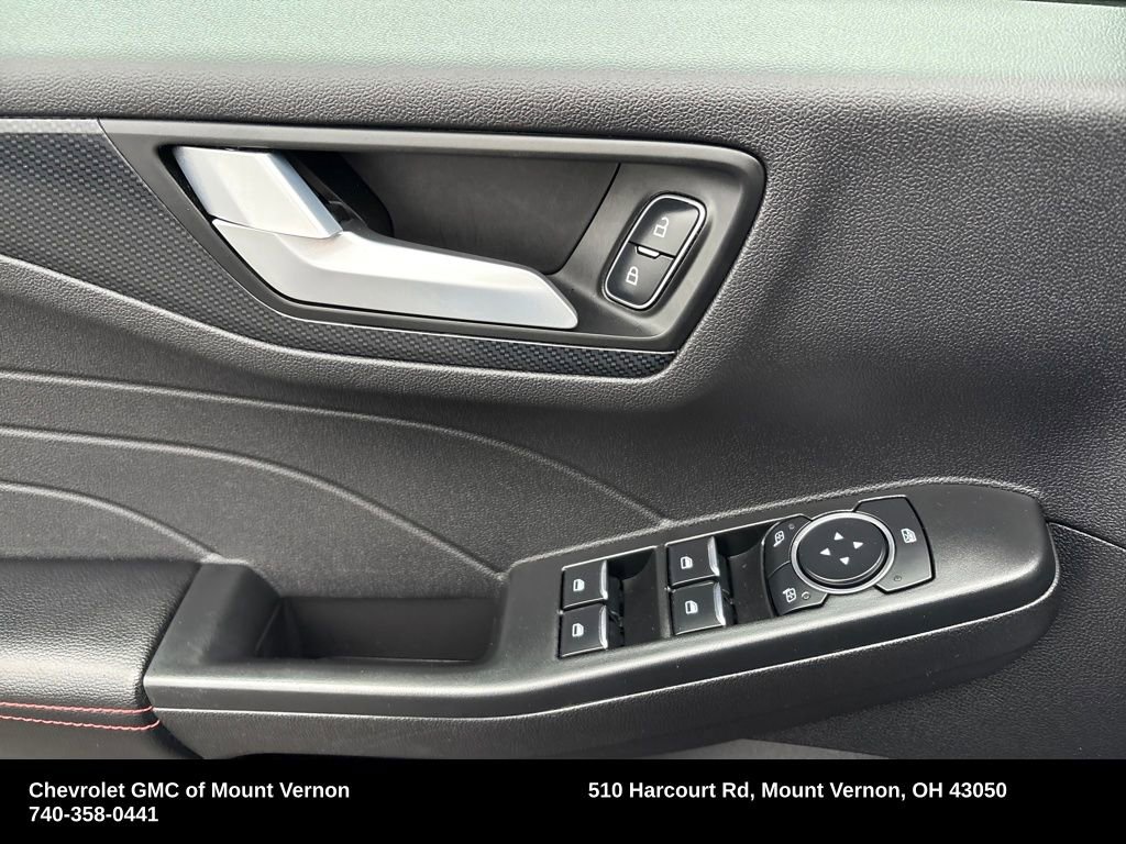 Used 2025 Ford Escape ST-Line image 10