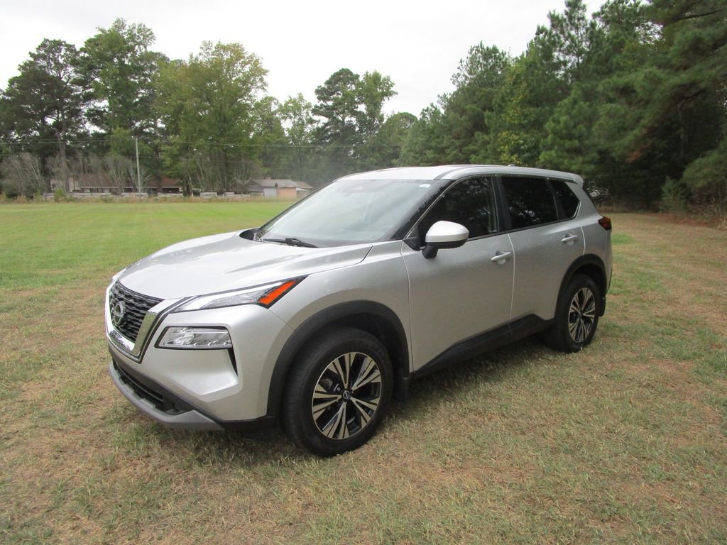 Used 2023 Nissan Rogue SV