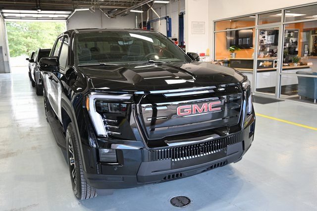 New 2026 GMC Sierra EV Elevation w/ Premium Package AWD/4WD image 3