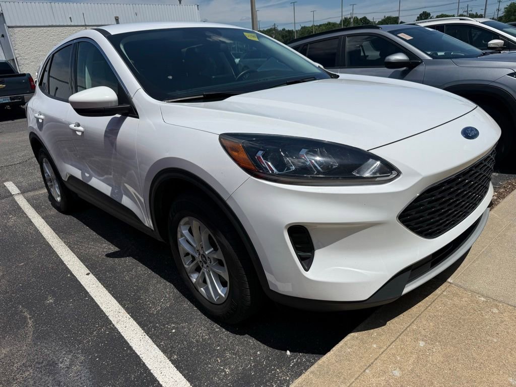 Used 2021 Ford Escape SE w/ Convenience Package AWD/4WD image 3