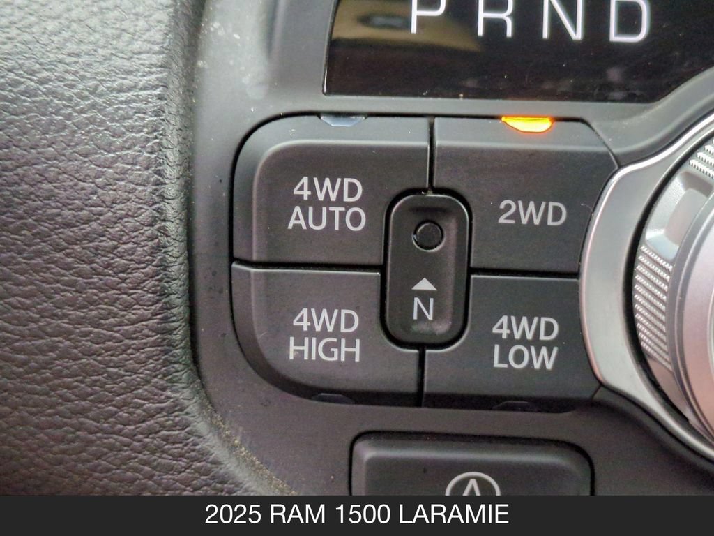 Used 2025 RAM 1500 Laramie AWD/4WD image 26