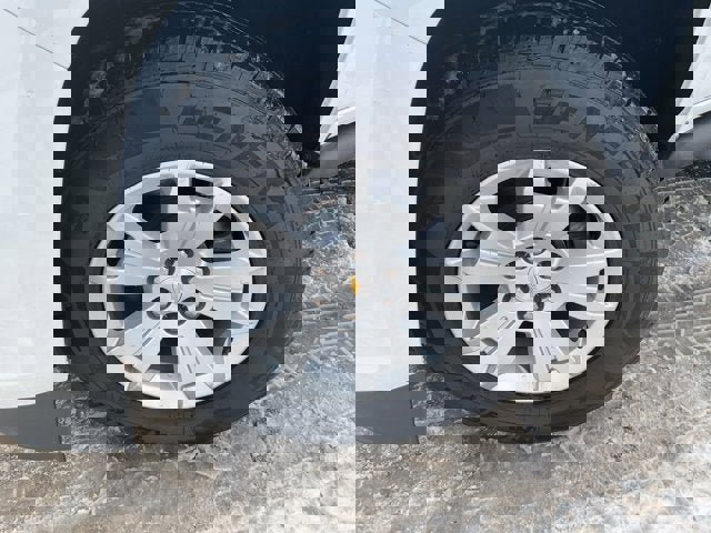 Used 2021 Chevrolet Colorado LT w/ Luxury Package image 38