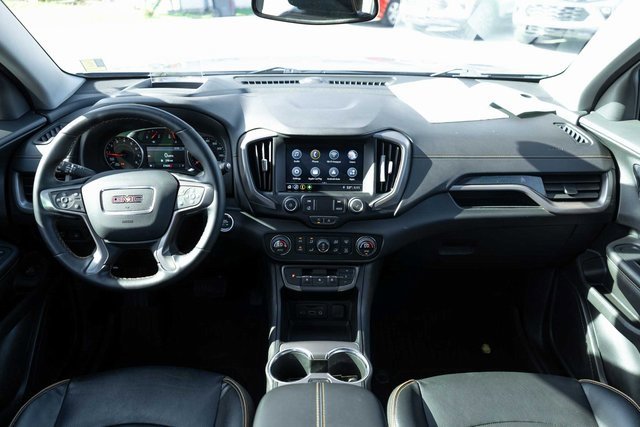 Used 2023 GMC Terrain AT4 w/ Tech Package image 15