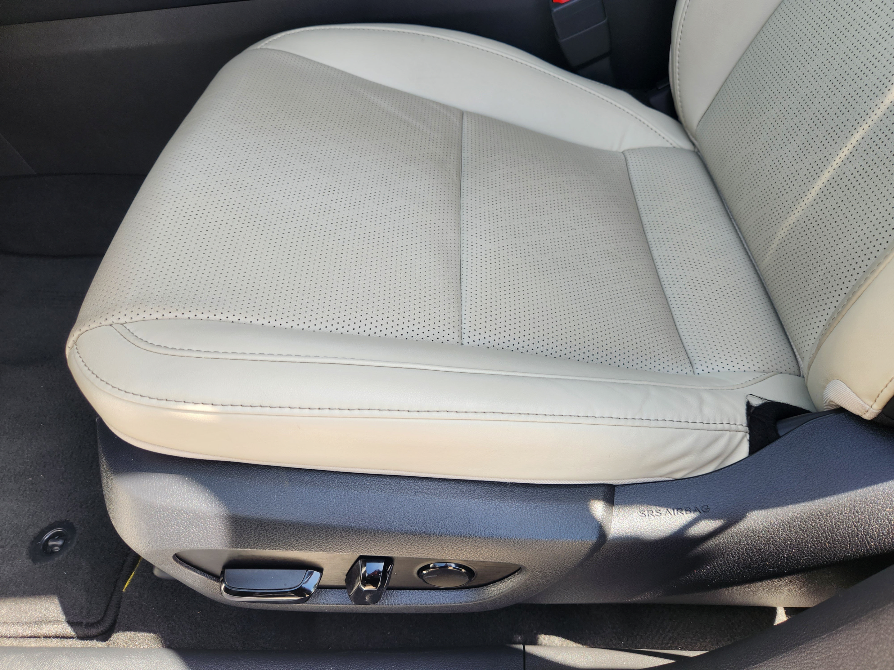 Used 2025 Lexus RX 350 Premium Plus w/ Convenience Package FWD image 18