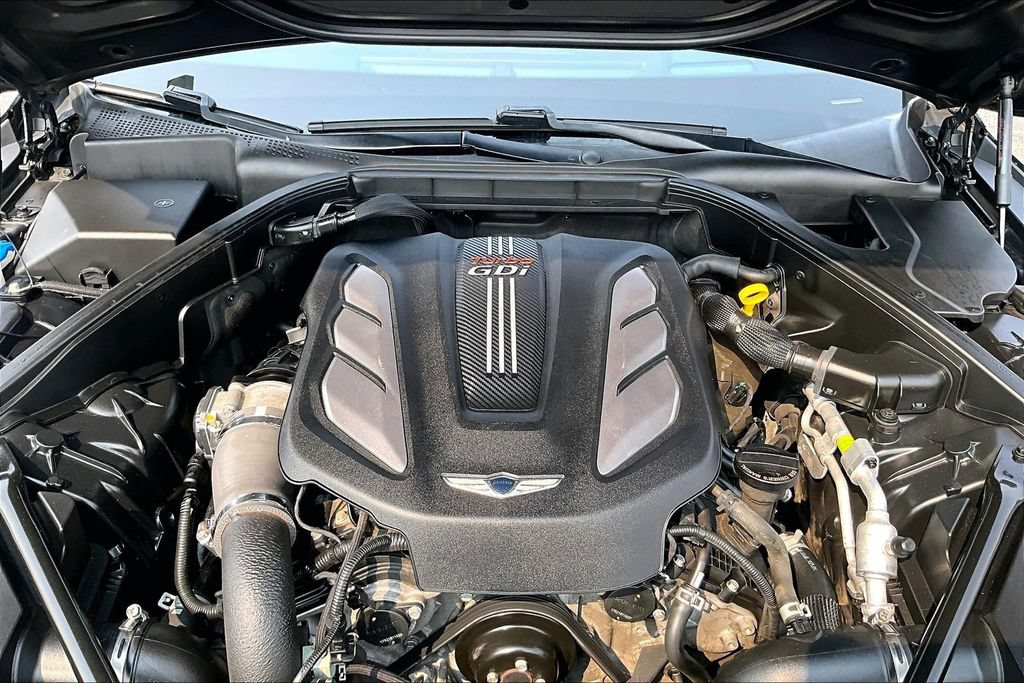Used 2018 Genesis G80 3.3T Sport RWD image 10