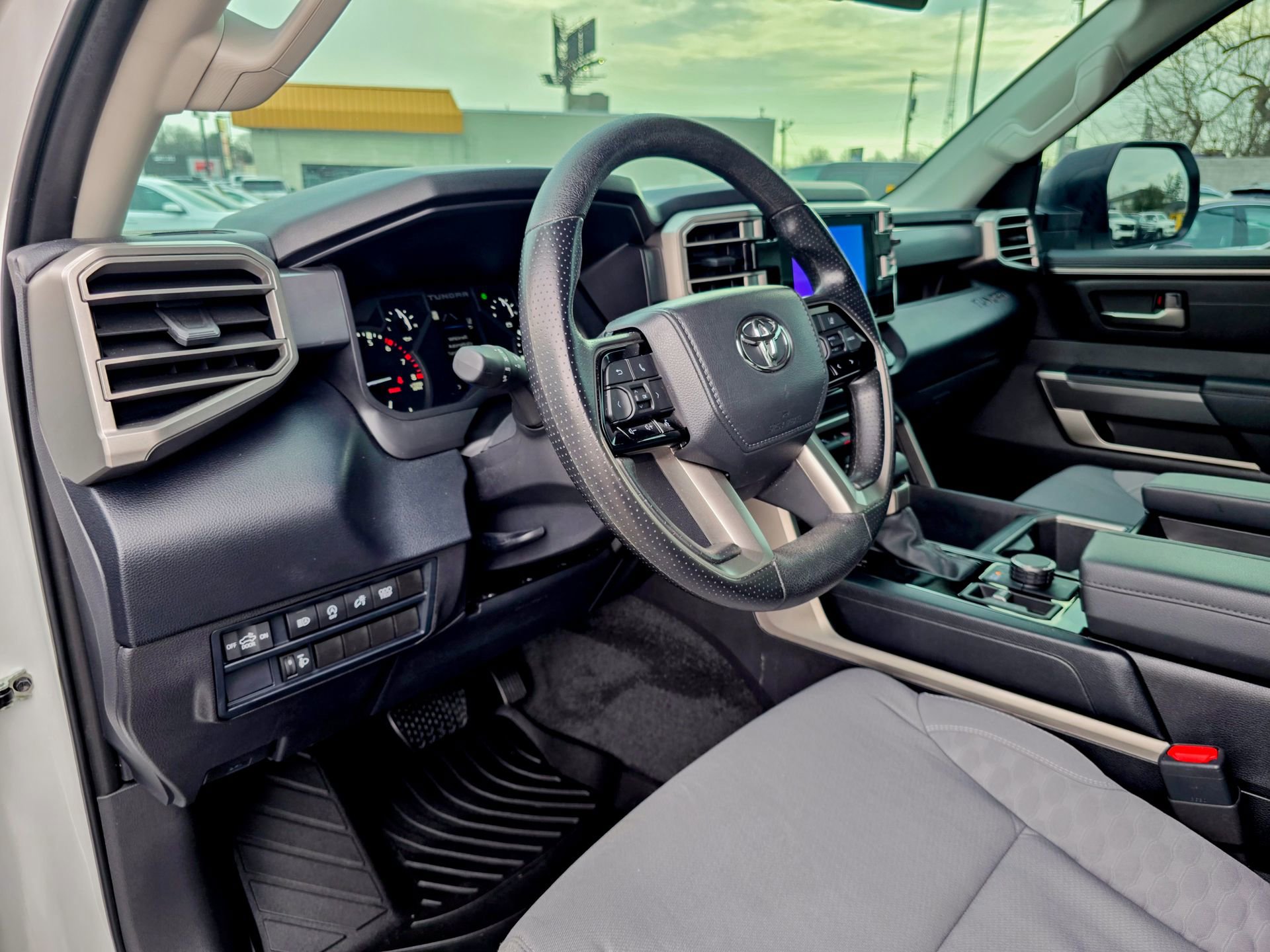 Used 2024 Toyota Tundra SR5 image 7