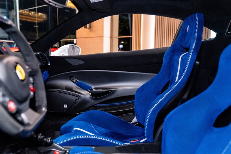 Used 2020 Ferrari 488 Pista Coupe RWD image 34
