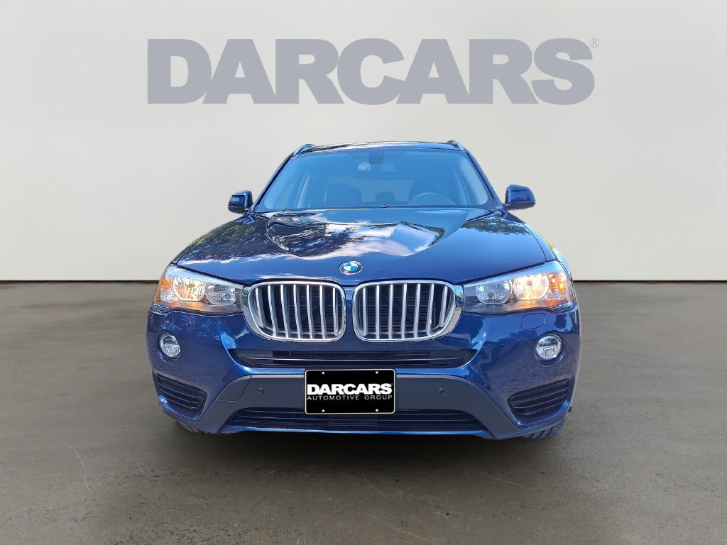 Used 2017 BMW X3 xDrive28i AWD/4WD image 2