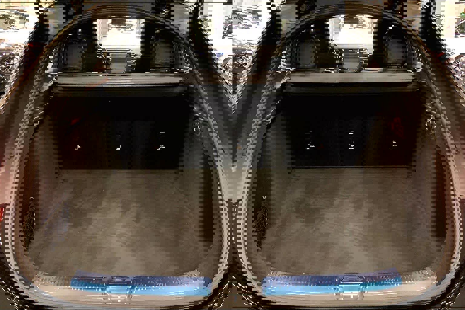 Used 2025 Mercedes-Benz GLE 53 AMG AMG GLE 53 image 31