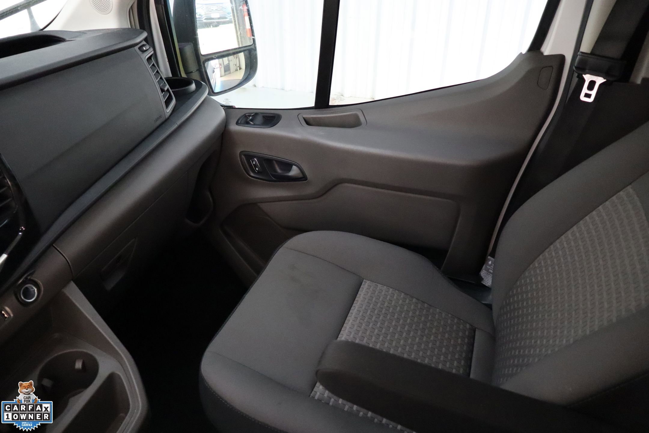 Used 2023 Ford Transit 350 XLT image 21