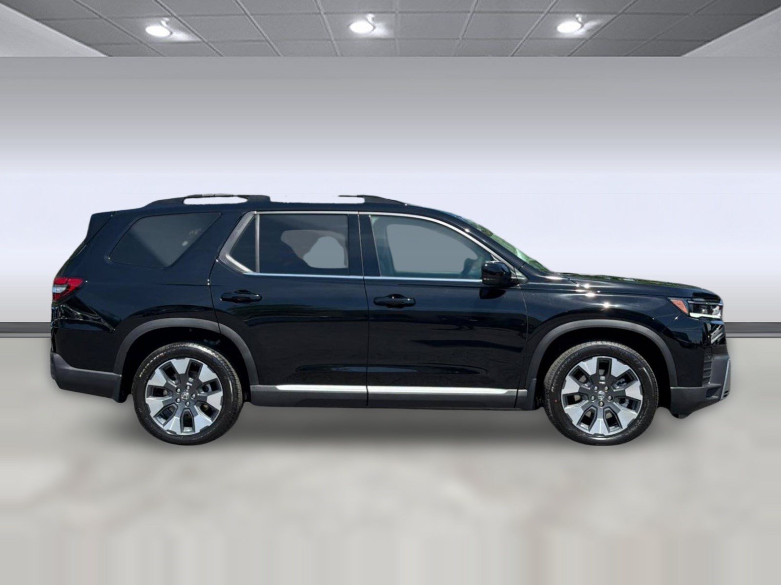 New 2026 Honda Pilot Touring image 7
