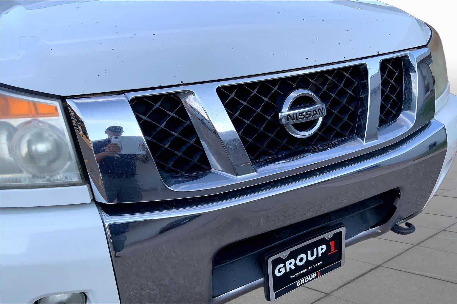 Used 2013 Nissan Titan SV w/ SV Premium Utility Pkg RWD image 29