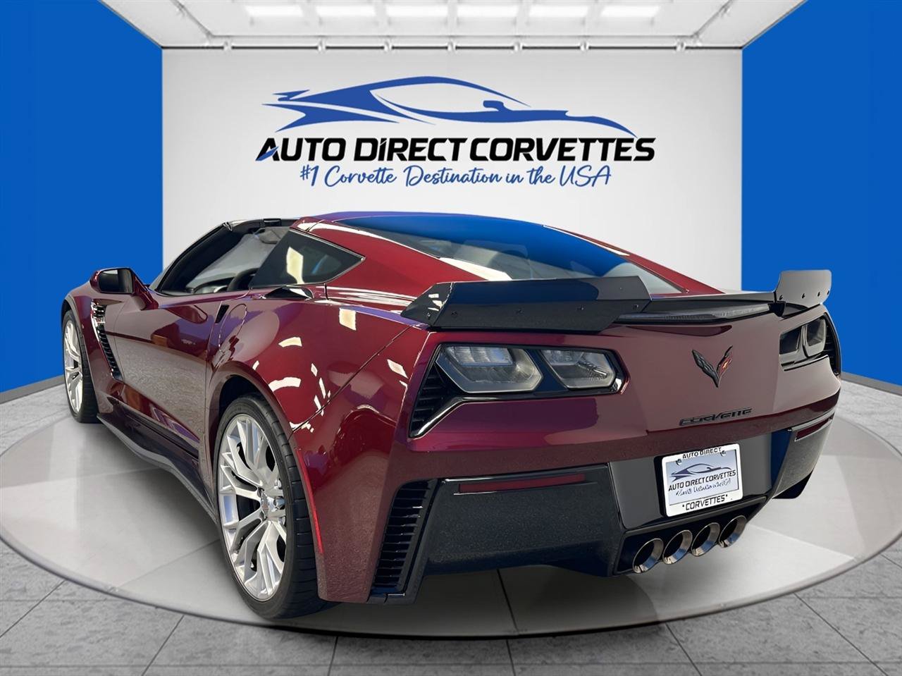 Used 2019 Chevrolet Corvette Z06 RWD image 8