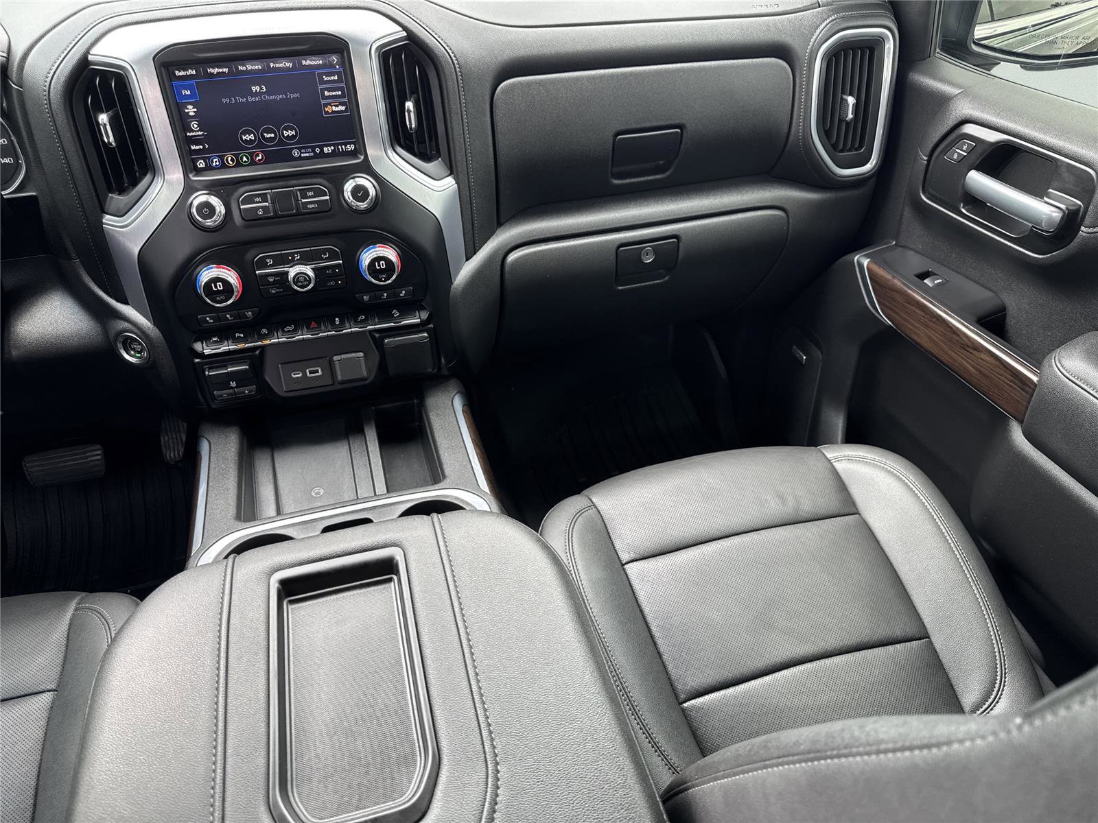 Used 2021 GMC Sierra 1500 SLT w/ SLT Convenience Package AWD/4WD image 16