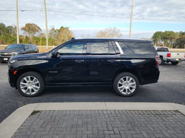 Used 2024 Chevrolet Tahoe High Country image 2