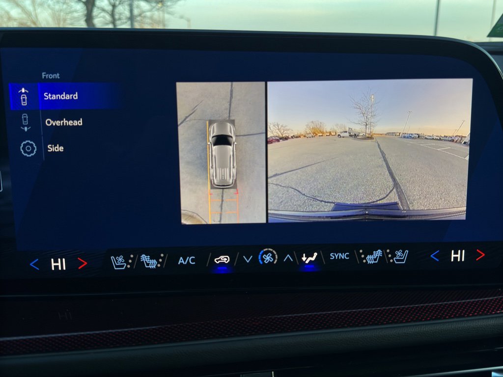 New 2026 Chevrolet Traverse RS w/ LPO, Floor Liner Package image 35