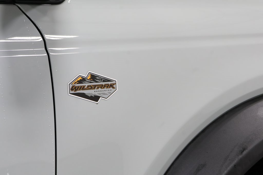 Used 2023 Ford Bronco Wildtrak image 34