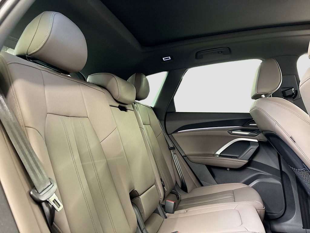 New 2025 Audi Q5 2.0T Premium Plus image 16