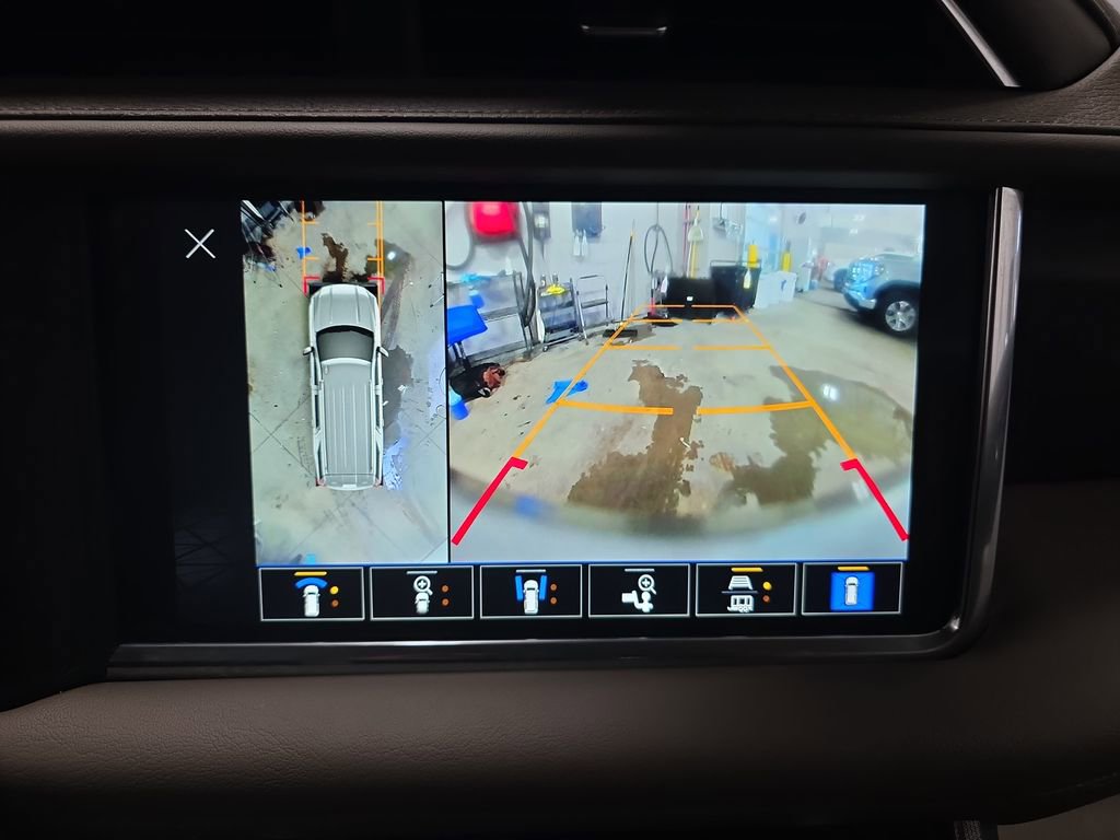 Used 2022 GMC Yukon Denali image 22