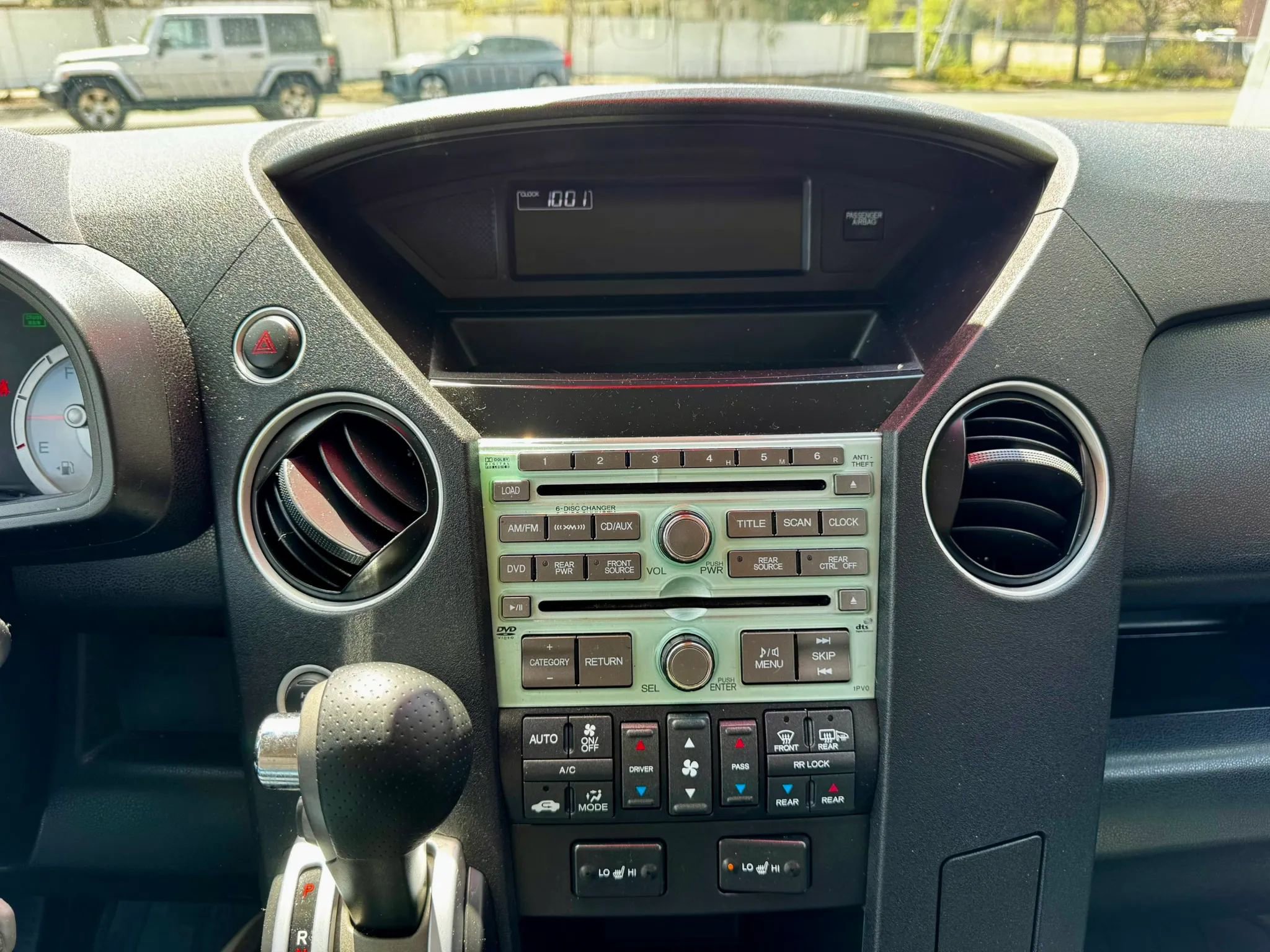 Used 2010 Honda Pilot EX-L image 12